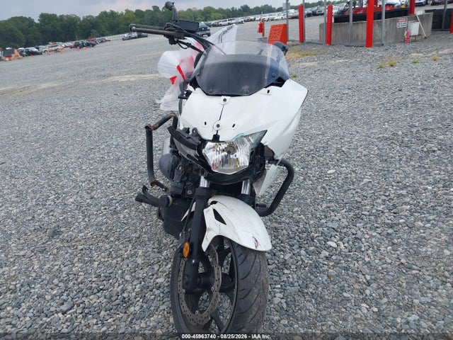 JH2RC690XEK000613 Honda CTX700