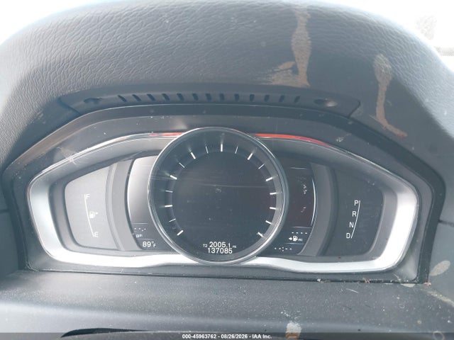 YV4612NM5G1257574 Volvo Xc70 T5 Platinum