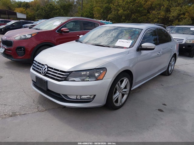 Aukcja sprzedaży 2015 Volkswagen Passat 1.8t Sel Premium, vin: 1VWCS7A30FC122631, numer aukcji: 45963763
