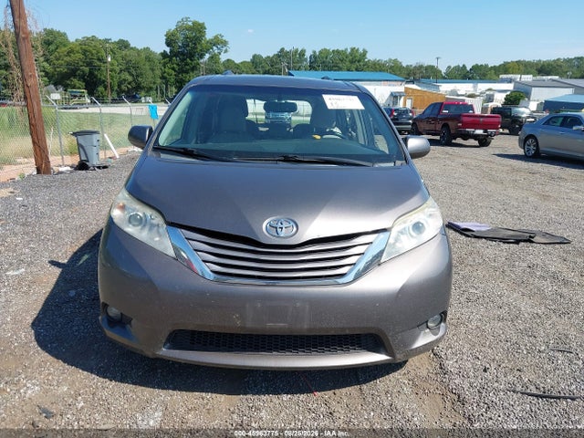 Продажа на аукционе авто 2016 Toyota Sienna Xle 8 Passenger, vin: 5TDYK3DC5GS704060, номер лота: 45963775