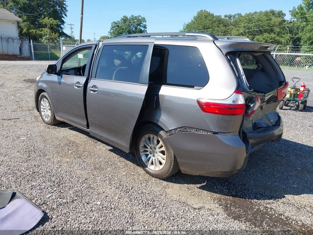 Продажа на аукционе авто 2016 Toyota Sienna Xle 8 Passenger, vin: 5TDYK3DC5GS704060, номер лота: 45963775