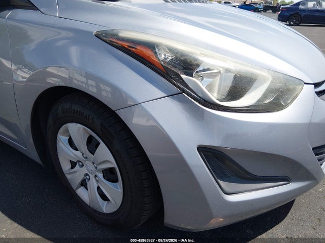 Hyundai ELANTRA SE 2016 5NPDH4AEXGH698447 Image 6