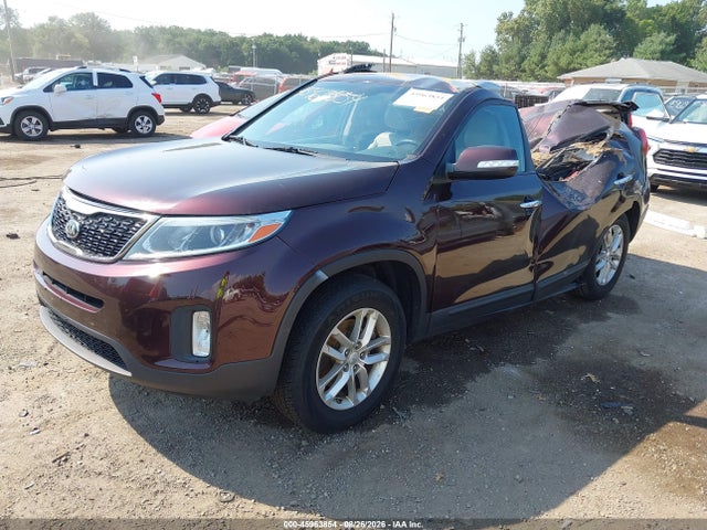 45963854 :رقم المزاد ، 5XYKT3A65FG640938 vin ، 2015 Kia Sorento Lx مزاد بيع