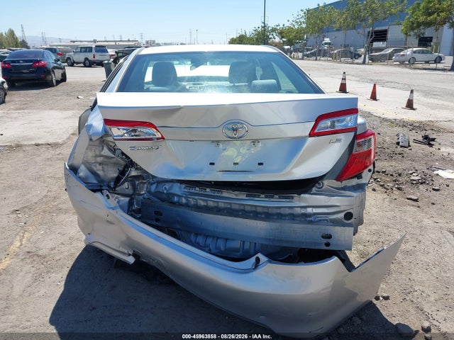 4T4BF1FK3ER427275 Toyota CAMRY LE