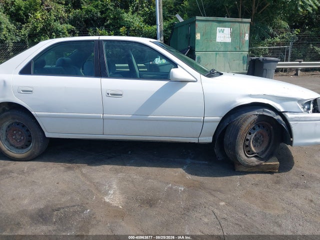 Продажа на аукционе авто 2001 Toyota Camry Ce, vin: 4T1BG22K71U776274, номер лота: 45963877