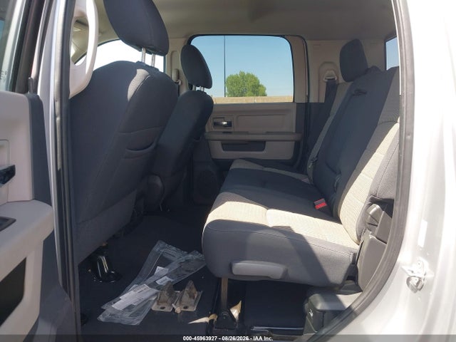 45963927 :رقم المزاد ، 3D7UT2HL3BG511662 vin ، 2011 Ram Ram 2500 Slt مزاد بيع