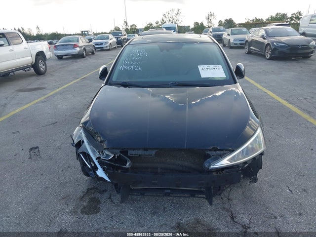 2019 Hyundai Elantra Value Edition მანქანა იყიდება აუქციონზე, vin: 5NPD84LF5KH478759, აუქციონის ნომერი: 45963933