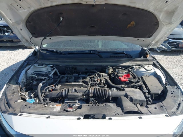 45963936 :رقم المزاد ، 1HGCV1F14JA220761 vin ، 2018 Honda Accord Lx مزاد بيع