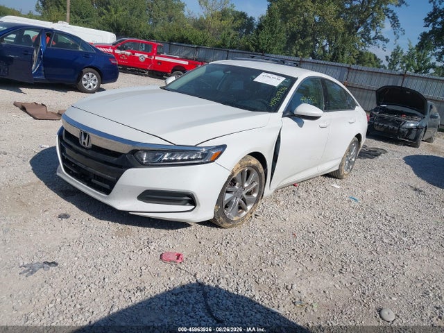 45963936 :رقم المزاد ، 1HGCV1F14JA220761 vin ، 2018 Honda Accord Lx مزاد بيع