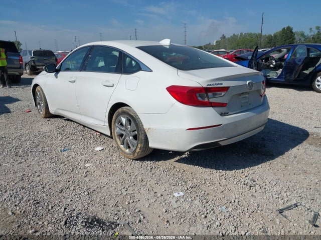 45963936 :رقم المزاد ، 1HGCV1F14JA220761 vin ، 2018 Honda Accord Lx مزاد بيع