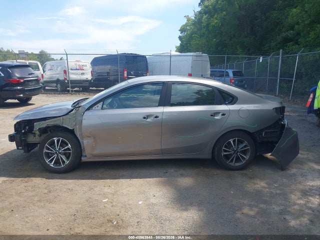 Aukcja sprzedaży 2023 Kia Forte Lxs, vin: 3KPF24AD1PE590997, numer aukcji: 45963945