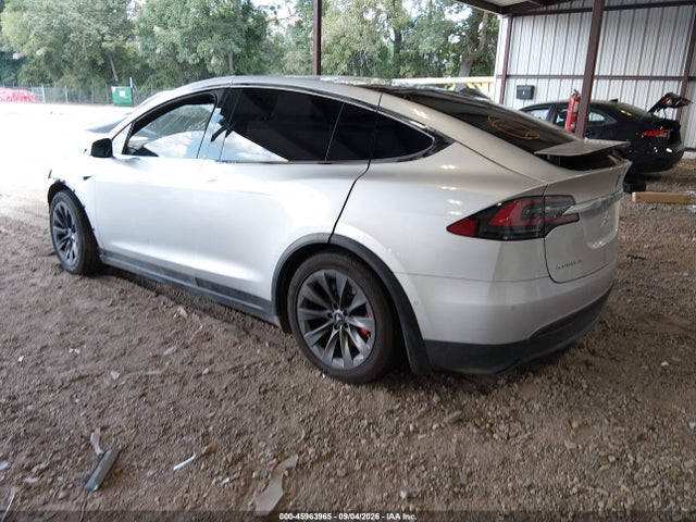 45963965 :رقم المزاد ، 5YJXCBE44JF103857 vin ، 2018 Tesla Model X 100d/75d/p100d مزاد بيع