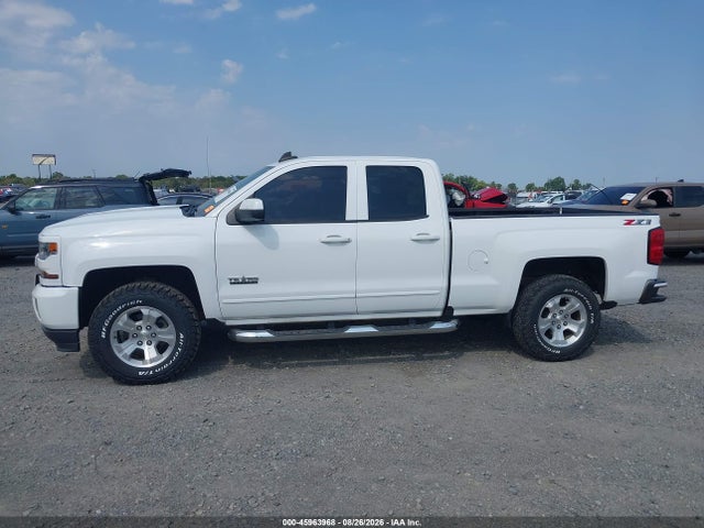 2018 Chevrolet Silverado 1500 2lt მანქანა იყიდება აუქციონზე, vin: 1GCVKREC6JZ237404, აუქციონის ნომერი: 45963968