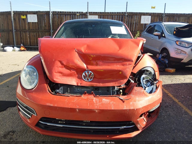 45963984 :رقم المزاد ، 3VWJD7AT4KM710090 vin ، 2019 Volkswagen Beetle 2.0t Se مزاد بيع