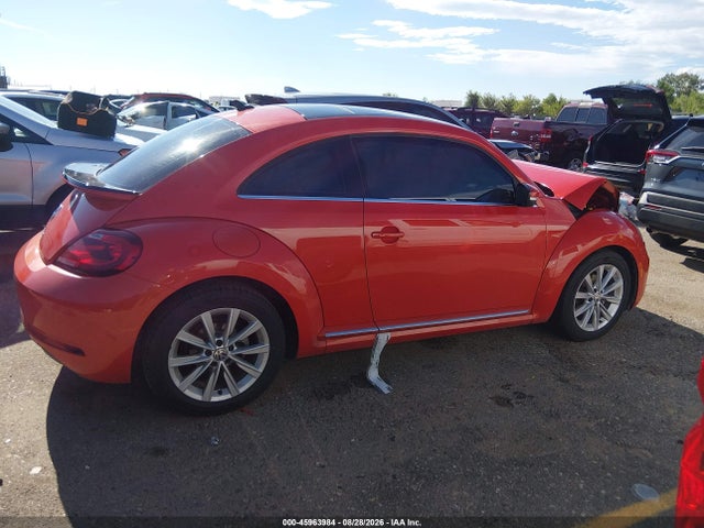 45963984 :رقم المزاد ، 3VWJD7AT4KM710090 vin ، 2019 Volkswagen Beetle 2.0t Se مزاد بيع