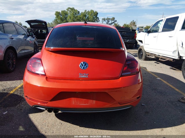 45963984 :رقم المزاد ، 3VWJD7AT4KM710090 vin ، 2019 Volkswagen Beetle 2.0t Se مزاد بيع