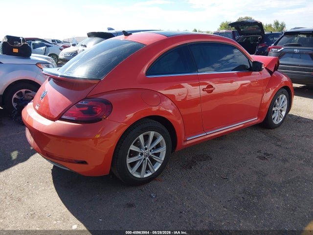 45963984 :رقم المزاد ، 3VWJD7AT4KM710090 vin ، 2019 Volkswagen Beetle 2.0t Se مزاد بيع