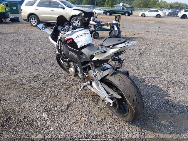 BMW S 1000 Rr 2014 WB105340XEZ308516 Image 4