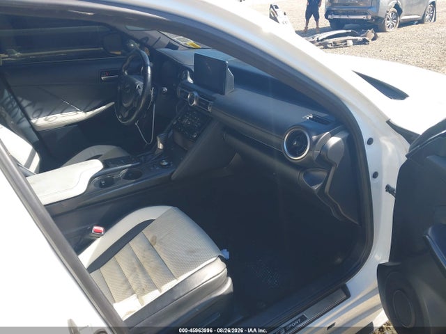 45963996 :رقم المزاد ، JTHGZ1B20N5058191 vin ، 2022 Lexus Is 350 F Sport مزاد بيع
