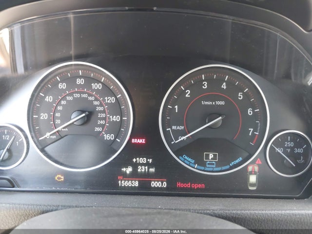 BMW 330e Iperformance 2017 WBA8E1C37HA156586 Image 7