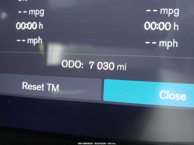 45964026 :رقم المزاد ، YV4L12UC3T2795755 vin ، 2026 Volvo Xc40 Plus, B5 Awd Gas (mild Hybrid), Dark مزاد بيع