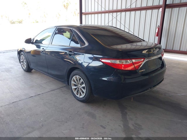 Toyota CAMRY LE 2015 4T4BF1FK2FR479398 Image 3