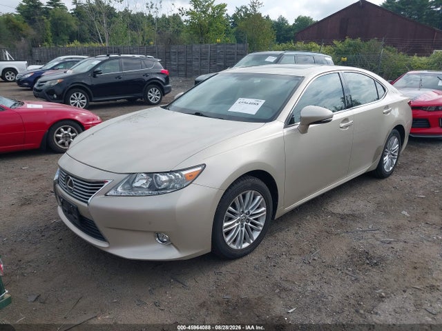 2014 Lexus Es 350 მანქანა იყიდება აუქციონზე, vin: JTHBK1GG2E2102082, აუქციონის ნომერი: 45964088