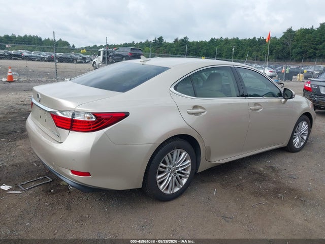 2014 Lexus Es 350 მანქანა იყიდება აუქციონზე, vin: JTHBK1GG2E2102082, აუქციონის ნომერი: 45964088