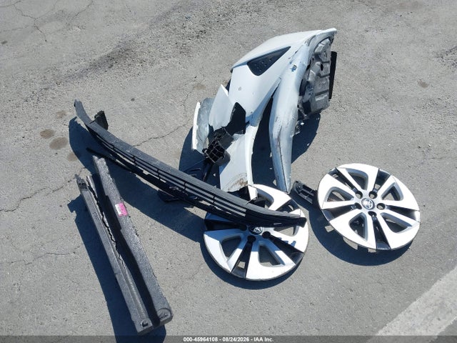 2017 Toyota Prius Two მანქანა იყიდება აუქციონზე, vin: JTDKBRFU4H3047768, აუქციონის ნომერი: 45964108