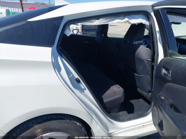 2017 Toyota Prius Two მანქანა იყიდება აუქციონზე, vin: JTDKBRFU4H3047768, აუქციონის ნომერი: 45964108