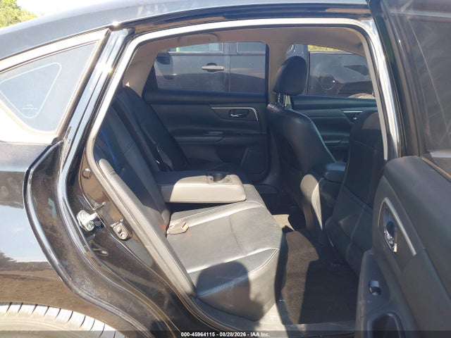 Продажа на аукционе авто 2018 Nissan Altima 2.5 Sr, vin: 1N4AL3AP7JC157037, номер лота: 45964115
