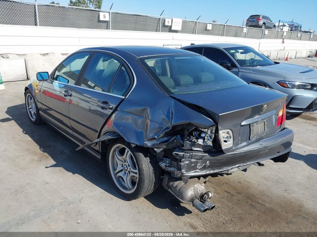 Продажа на аукционе авто 2003 Bmw 330i, vin: WBAEV53413KM27390, номер лота: 45964122