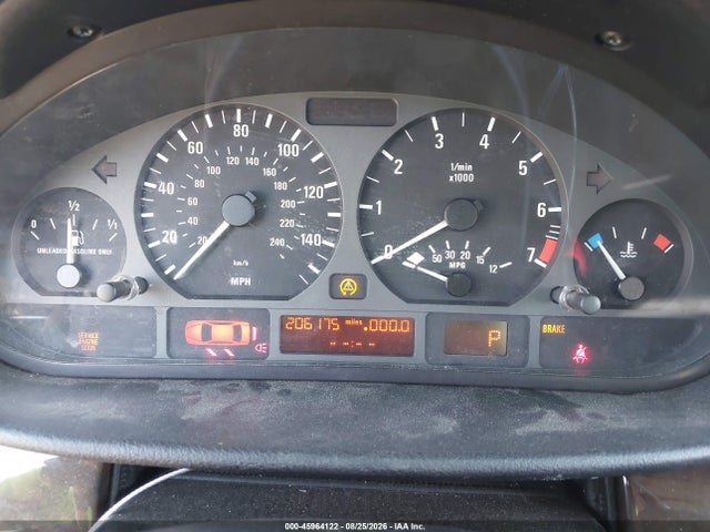 Продажа на аукционе авто 2003 Bmw 330i, vin: WBAEV53413KM27390, номер лота: 45964122