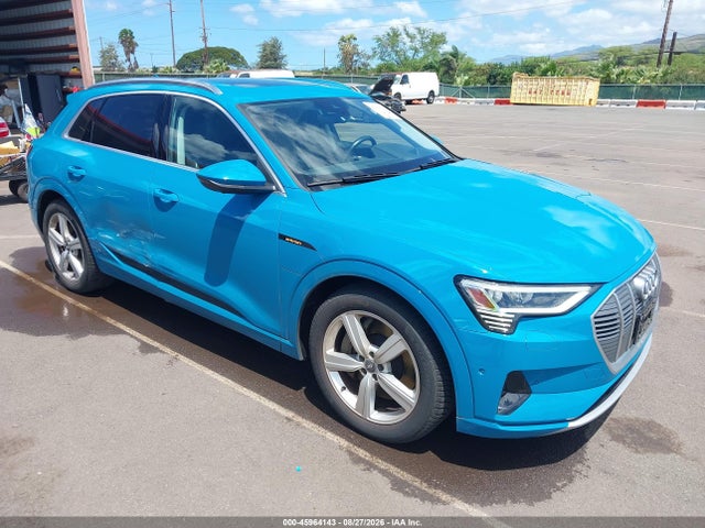 45964143 :رقم المزاد ، WA1VABGE7KB014639 vin ، 2019 Audi E-tron Premium Plus مزاد بيع
