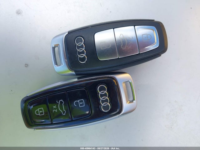 45964143 :رقم المزاد ، WA1VABGE7KB014639 vin ، 2019 Audi E-tron Premium Plus مزاد بيع