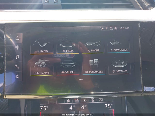 45964143 :رقم المزاد ، WA1VABGE7KB014639 vin ، 2019 Audi E-tron Premium Plus مزاد بيع