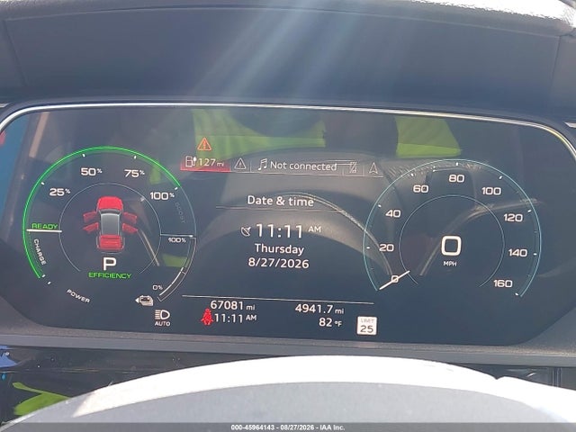 45964143 :رقم المزاد ، WA1VABGE7KB014639 vin ، 2019 Audi E-tron Premium Plus مزاد بيع