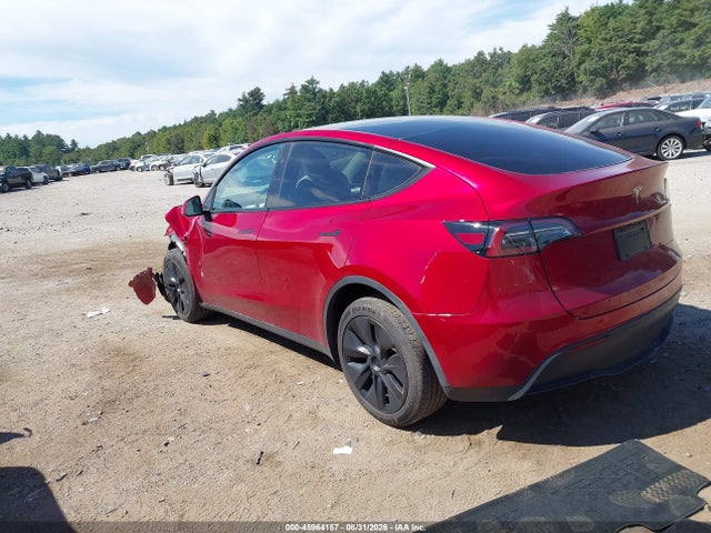 Tesla Model Y Long Range Dual Motor All-wheel Drive 2024 7SAYGDEEXRF159779 Image 3