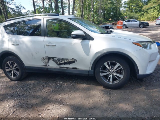 2016 Toyota Rav4 Xle მანქანა იყიდება აუქციონზე, vin: JTMRFREV7GD179655, აუქციონის ნომერი: 45964173