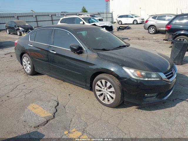 Продаж на аукціоні авто 2015 Honda Accord Exl, vin: 1HGCR3F89FA028739, номер лоту: 45964179