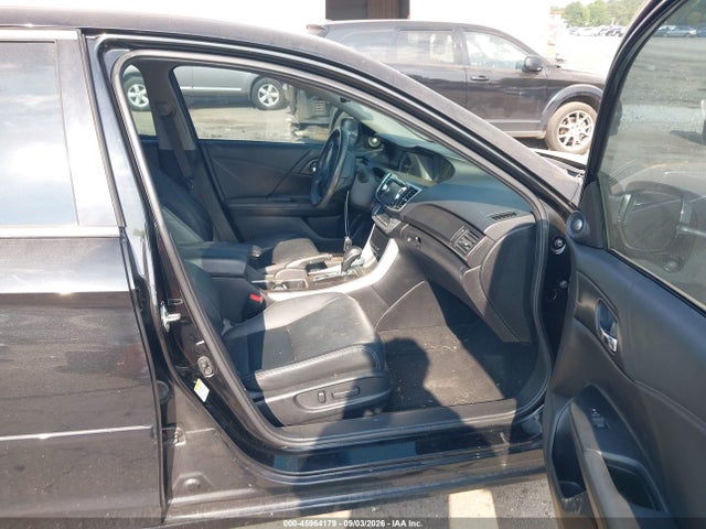 45964179 :رقم المزاد ، 1HGCR3F89FA028739 vin ، 2015 Honda Accord Exl مزاد بيع
