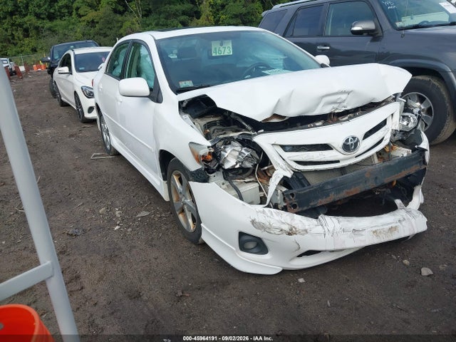 2011 Toyota Corolla S მანქანა იყიდება აუქციონზე, vin: 2T1BU4EE0BC592422, აუქციონის ნომერი: 45964191