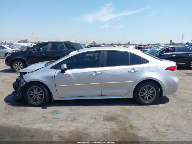 Продажа на аукционе авто 2020 Toyota Corolla Hybrid Le, vin: JTDEBRBE8LJ029791, номер лота: 45964202