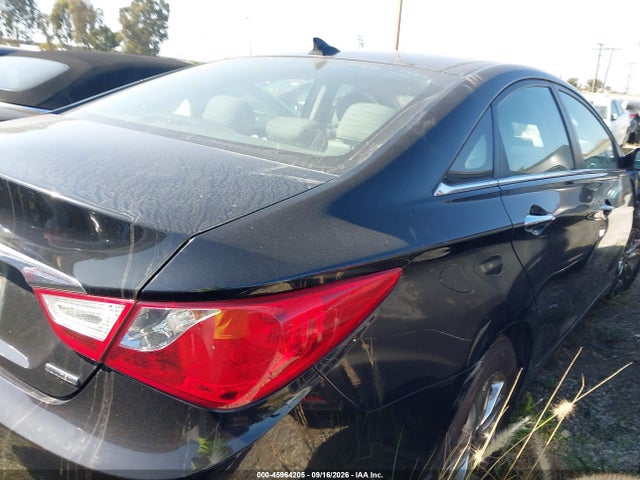 Продажа на аукционе авто 2013 Hyundai Sonata Limited, vin: 5NPEC4AC5DH540241, номер лота: 45964205
