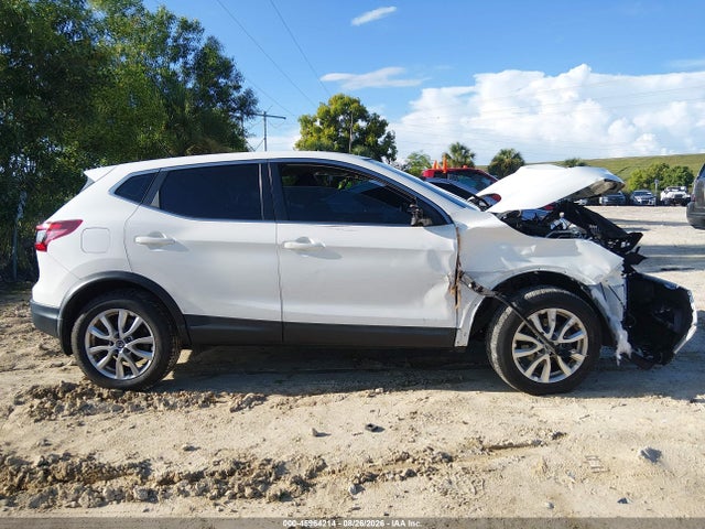 2021 Nissan Rogue Sport S Fwd Xtronic Cvt მანქანა იყიდება აუქციონზე, vin: JN1BJ1AV7MW322789, აუქციონის ნომერი: 45964214