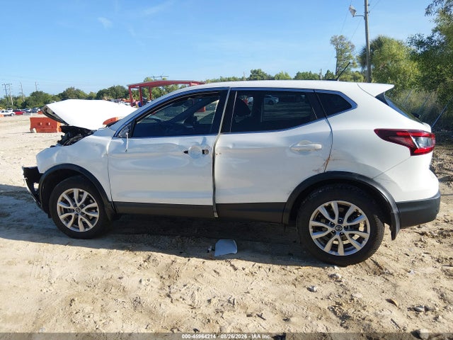 2021 Nissan Rogue Sport S Fwd Xtronic Cvt მანქანა იყიდება აუქციონზე, vin: JN1BJ1AV7MW322789, აუქციონის ნომერი: 45964214