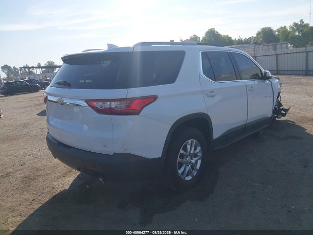 Продажа на аукционе авто 2018 Chevrolet Traverse Lt Cloth, vin: 1GNERGKWXJJ266862, номер лота: 45964277