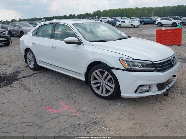 Продажа на аукционе авто 2018 Volkswagen Passat 2.0t Sel Premium, vin: 1VWCA7A33JC031669, номер лота: 45964305