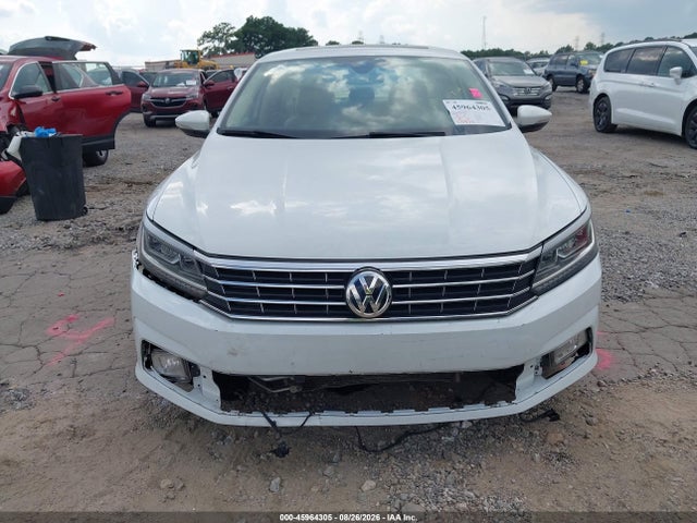 2018 Volkswagen Passat 2.0t Sel Premium მანქანა იყიდება აუქციონზე, vin: 1VWCA7A33JC031669, აუქციონის ნომერი: 45964305