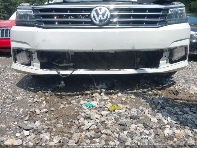 2018 Volkswagen Passat 2.0t Sel Premium მანქანა იყიდება აუქციონზე, vin: 1VWCA7A33JC031669, აუქციონის ნომერი: 45964305